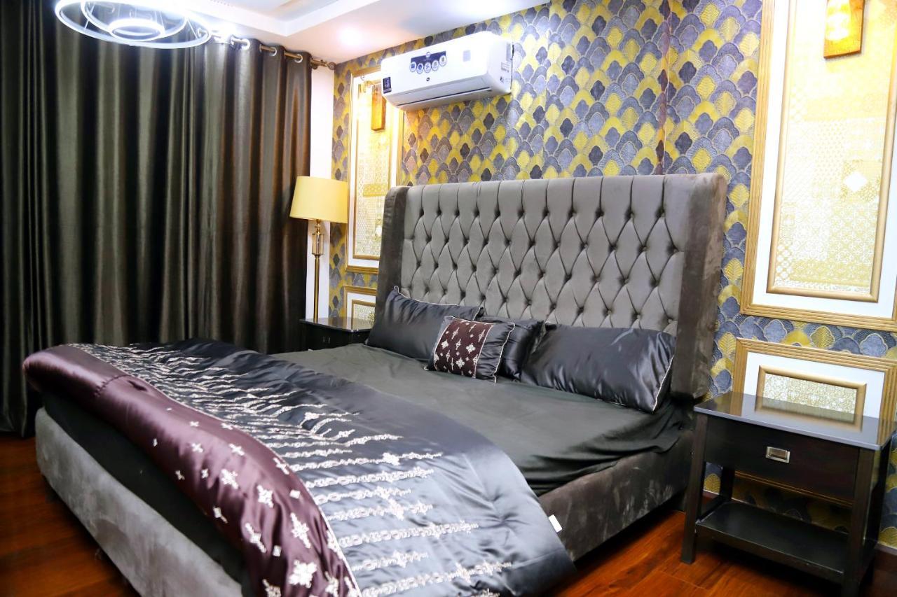 Adara Suites Lahor Dış mekan fotoğraf