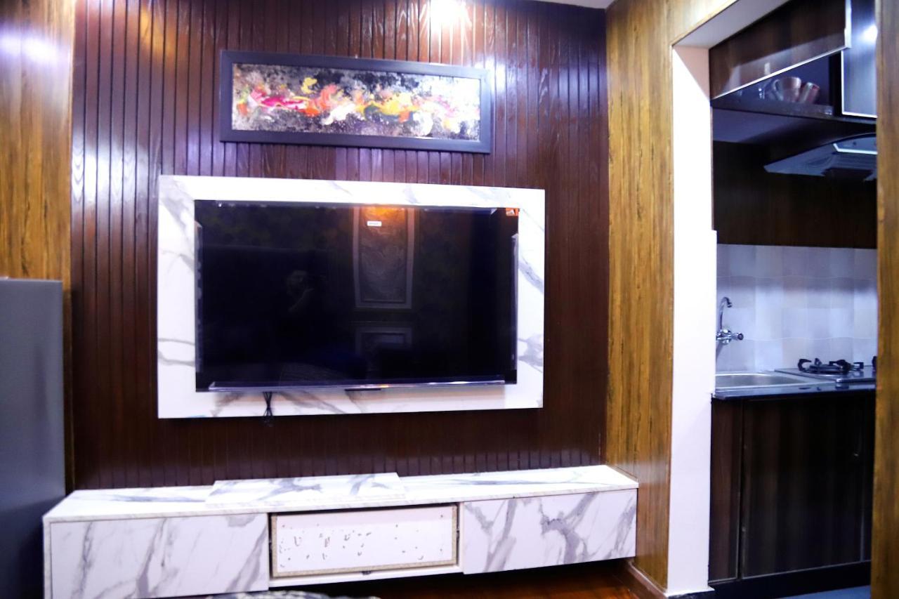 Adara Suites Lahor Dış mekan fotoğraf