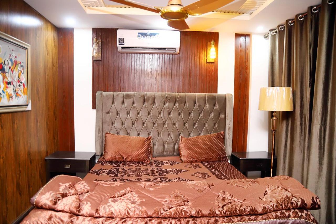 Adara Suites Lahor Dış mekan fotoğraf