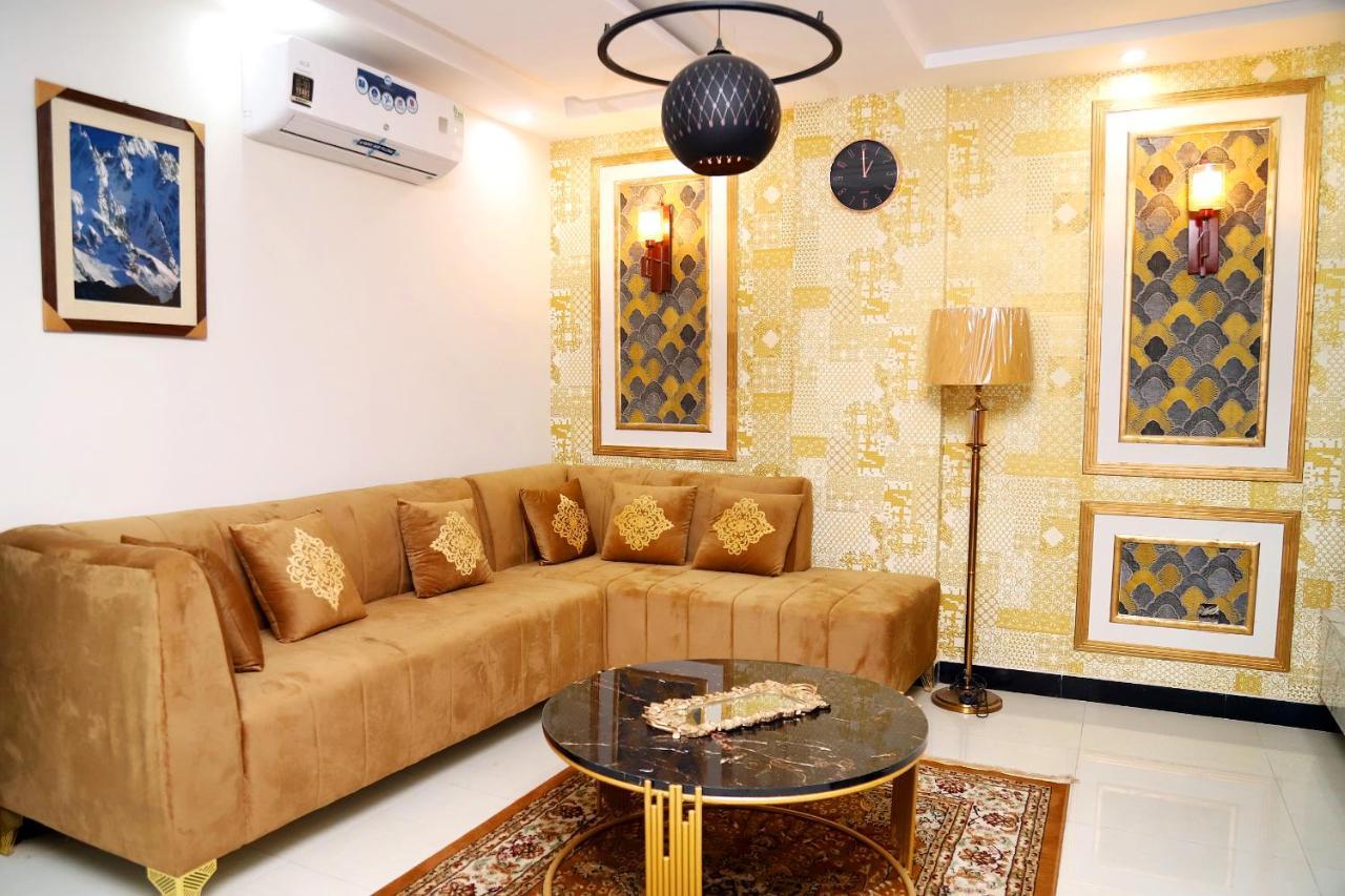 Adara Suites Lahor Dış mekan fotoğraf